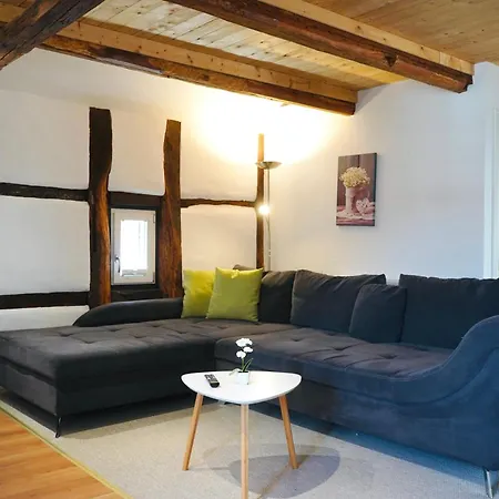 Altstadt V- Studio-3 Personen- Waschmaschine- Parkplatz